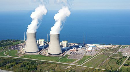 企業發展風生水起 項目建設如火如荼